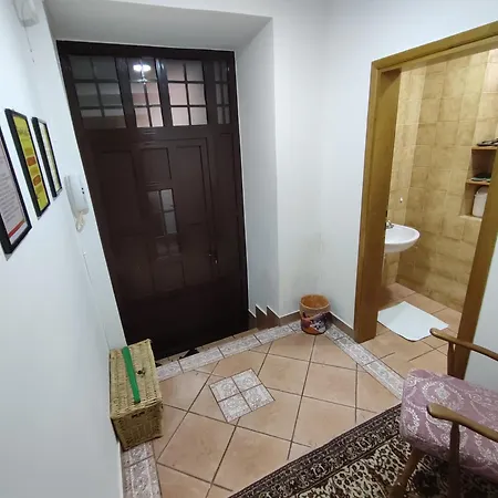 Djana Apartment